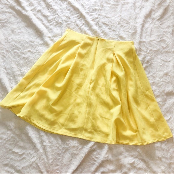 Bright Yellow High Waisted Skirt - Picture 2 of 2
